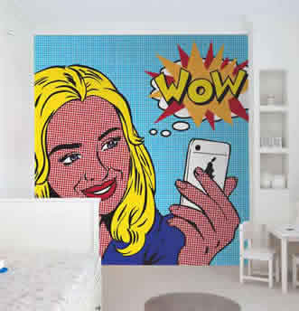 ragazza in stile pop art tipo fumetto
