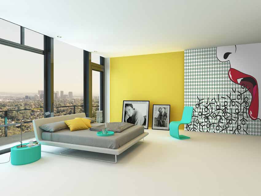 Carta da parati incollata su superficie muraria di un appartamento